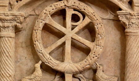 Een leeg kruis, een haan, een vis – hoe de protestanten hun eigen symbolen kregen