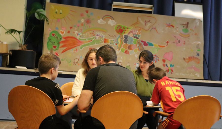 Samen activiteiten doen met je vader in de gevangenis Petrus Protestantse Kerk