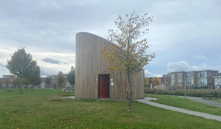 Een rondje om de tiny church in Almere Poort