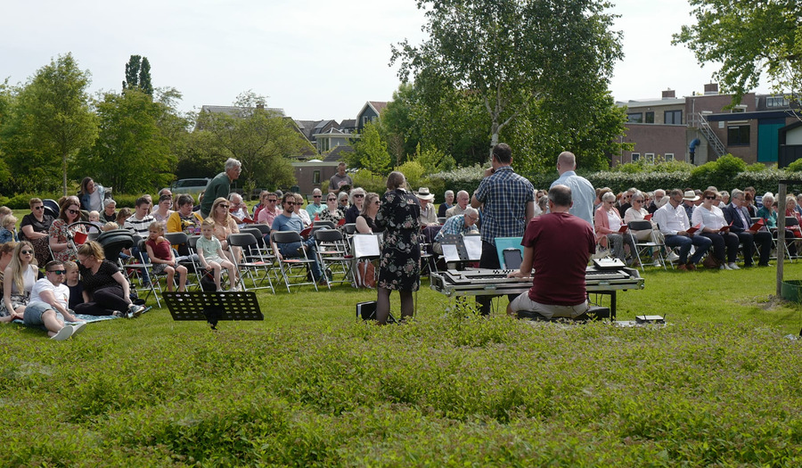 Pinksteren in de open lucht