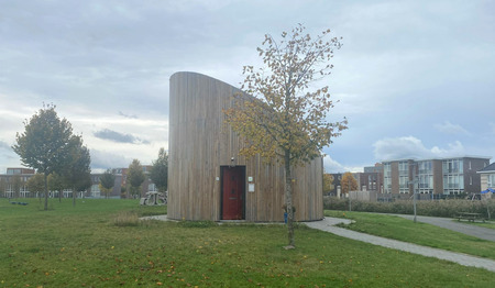 Een rondje om de tiny church in Almere Poort