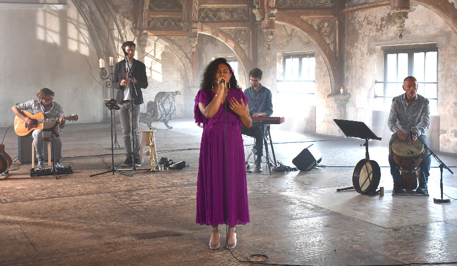 LIed 939: Op U alleen, mijn licht, mijn kracht (+bladmuziek)