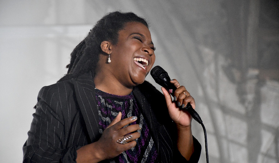 Lied 388: Voor ieder van ons een plaats aan de tafel (+ bladmuziek)