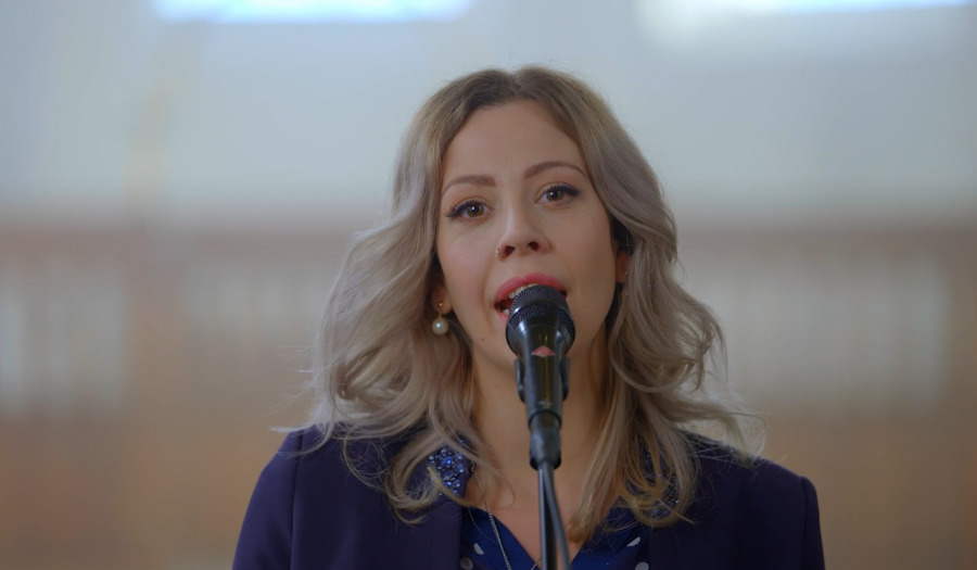 Lied 1003: Stil is de straat overal (+ bladmuziek)