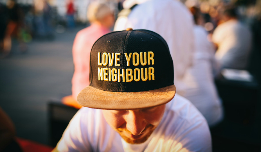 Column Ron: Een klein, vriendelijk gebaar