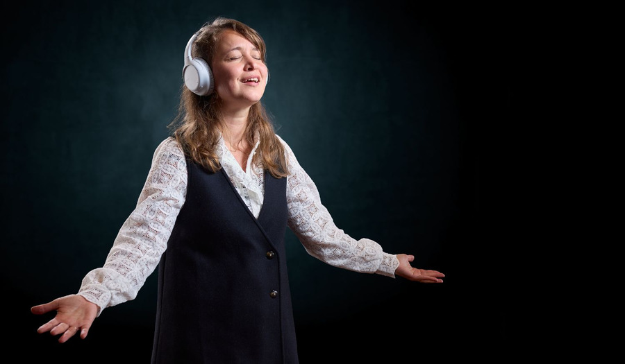 Mijn mooiste lied: Sarah Floor over haar zelfgeschreven lied ‘Vrucht van de Geest’ 