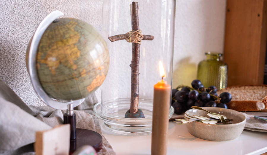 Zo maak je een kijktafel voor de Veertigdagentijd