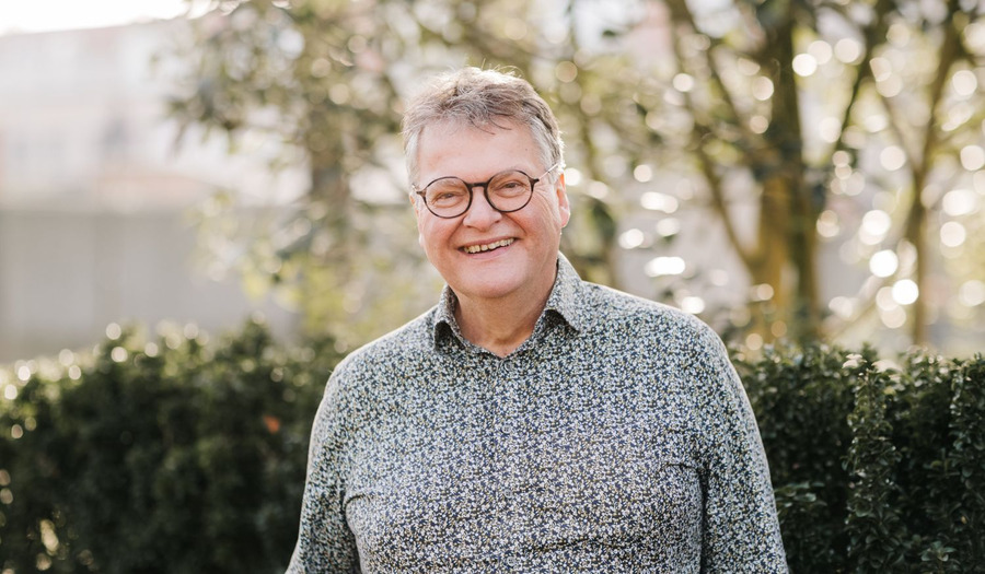 Recensie: Tijd is een leeuwerik 