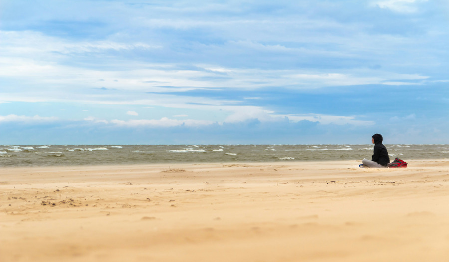 Gedicht: Bidden met handen en voeten