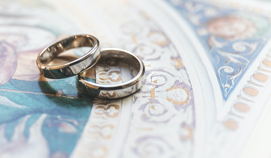 Trouwplannen in de kerkkeuken: wat een migrantenpastor meemaakt op zondag